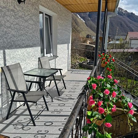 Hotel Elia Kazbegi Esterno foto