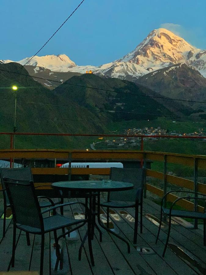 Hotel Elia Kazbegi Esterno foto