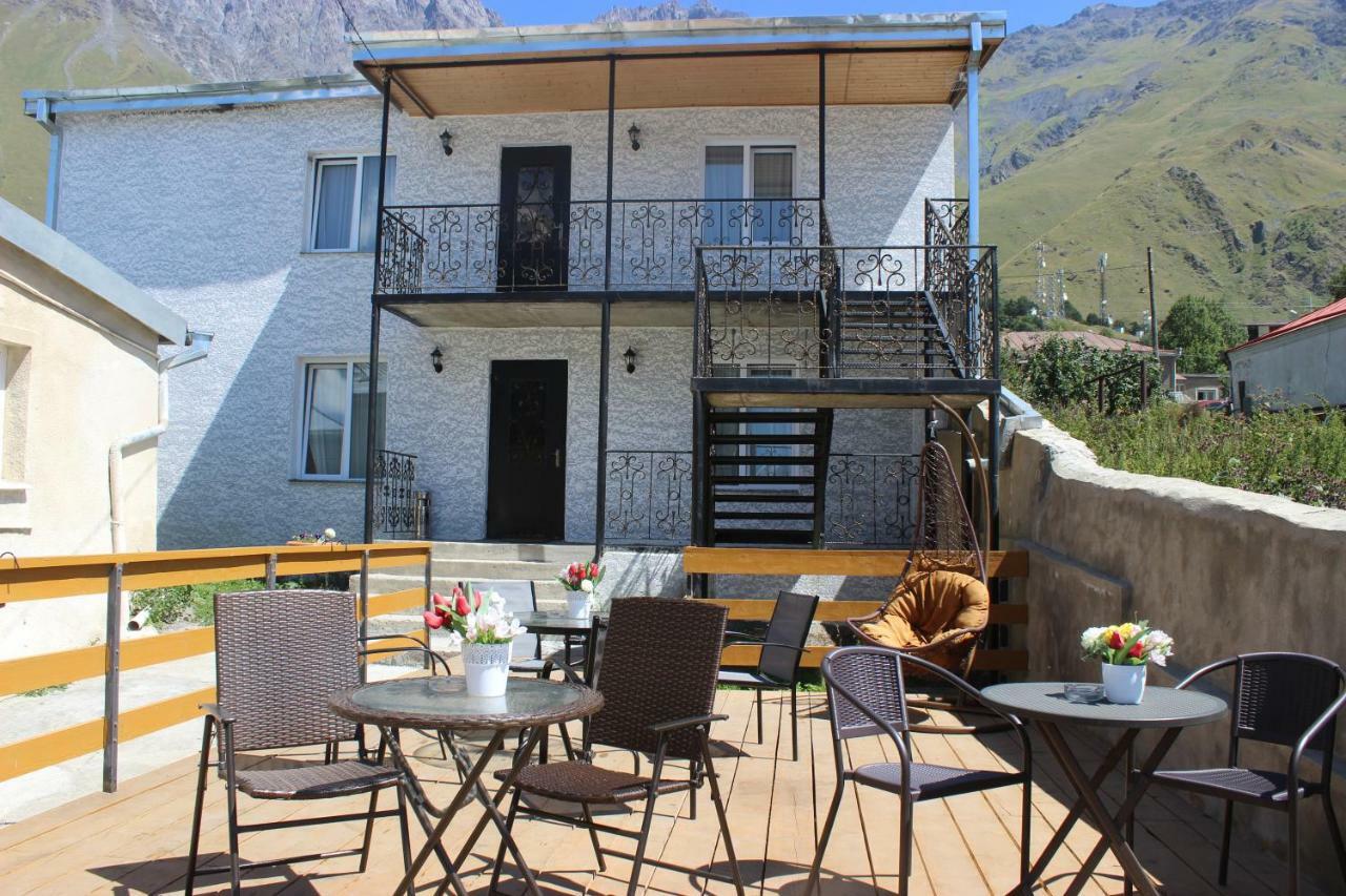 Hotel Elia Kazbegi Esterno foto