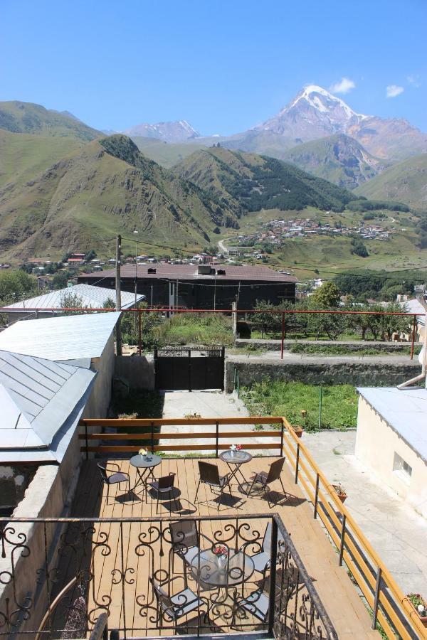 Hotel Elia Kazbegi Esterno foto